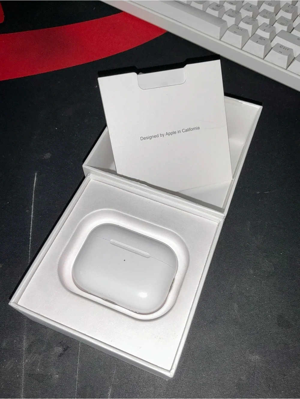 Apple AirPods Pro 2nd Generation Wireless Earbuds Open Box UNUSED